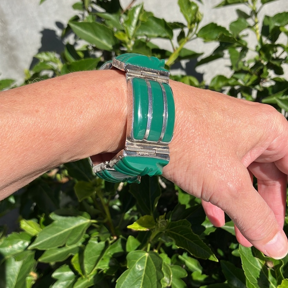 Huge Vintage Taxco Mexico Silver and Green Mask Panel Bracelet - Picture 12 of 12